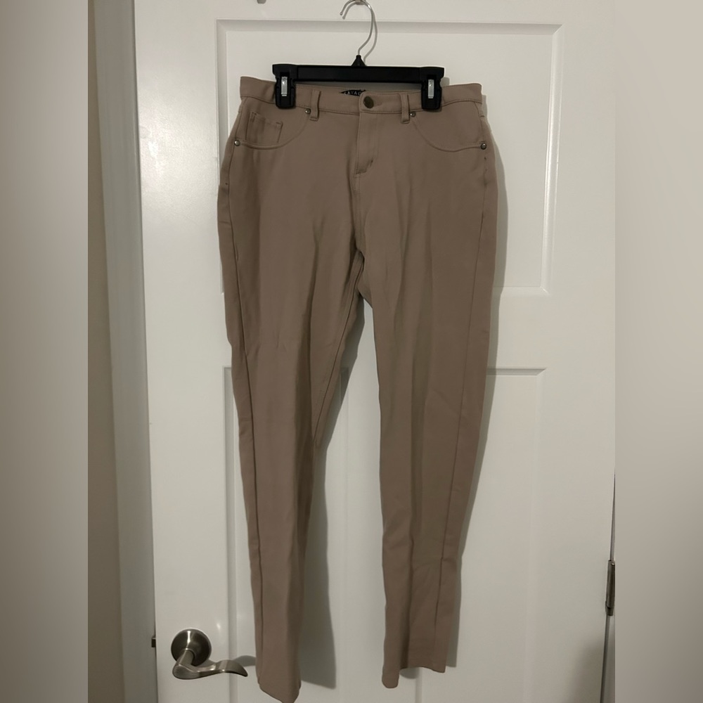 Brand:Savage Art   Size:M   Color:Light Brown